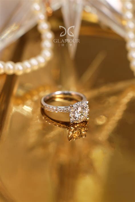两万的预算买钻石戒指做婚戒怎么选？ - 知乎