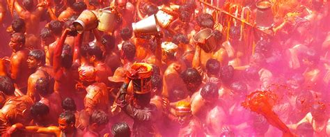 These Are The Hottest Destinations In India To Celebrate Holi - Travel