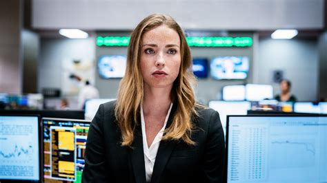 Industry Show Cast 的图像结果