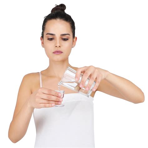 Buy SoulGenie Transparent Eye Wash Cups - with Storage Container - Eye ...