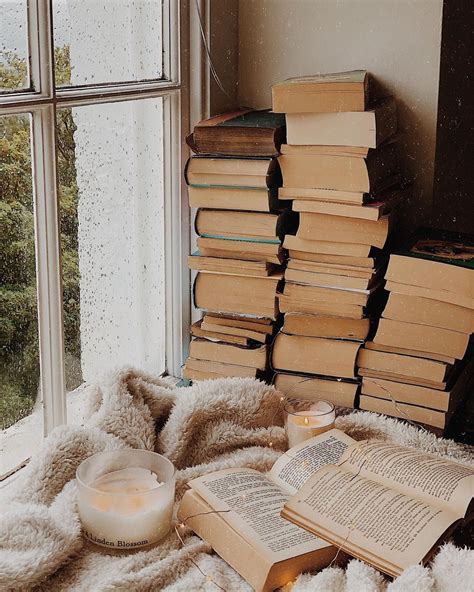 Abbie on Instagram: “a rainy day, some candles, pretty music, and a pile of books = the perfect ...