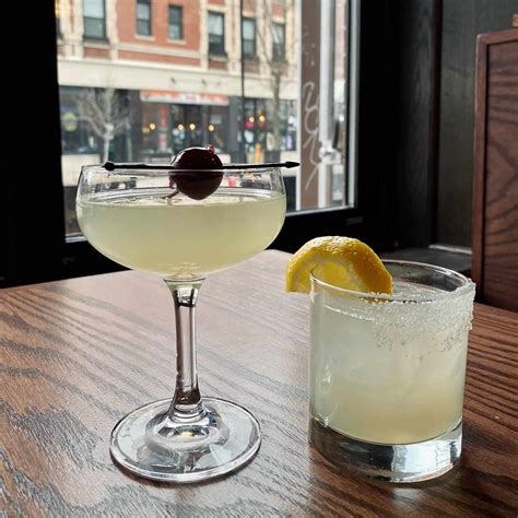 The Harding Tavern in Logan Square Chicago Happy Hour - HHRevolution