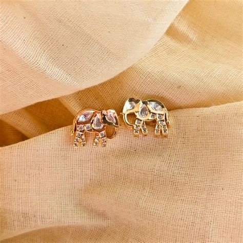 Kansya Jewelry Gold Plated Elephant Kundan Studs Price in India - Buy ...