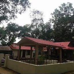 Best Top Rated Hindu temple in East Kallada, Kerala, India | Yappe.in