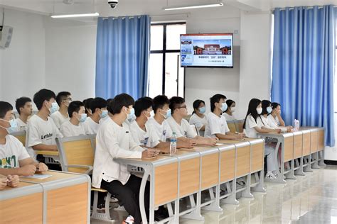我校举行2022年新入职教师岗前培训开班仪式-宜春职业技术学院