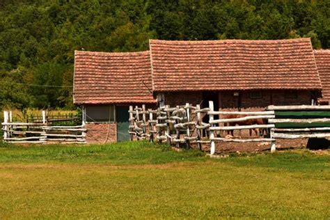 Farm Structures 的图像结果