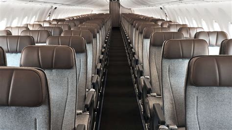 Qantas A220 Business Class 的图像结果