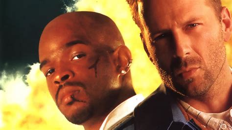 The Last Boy Scout อึดทะลุเพดานบ้า พากย์ไทย - โอเวอร์มูฟวี่ส์