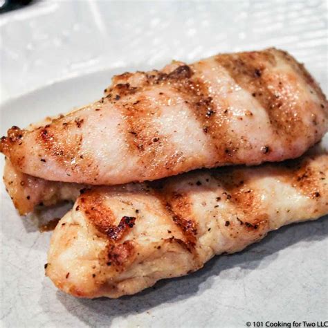 How to Grill Chicken Tenders (Juicy, Ready in 10 Minutes) - 101 Cooking ...