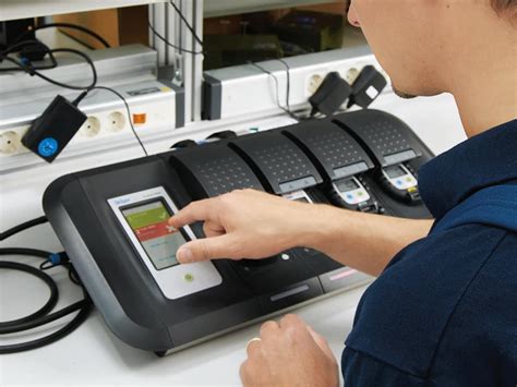 Gas Detector Calibration & Bump Test – reliable equipment testing | Draeger