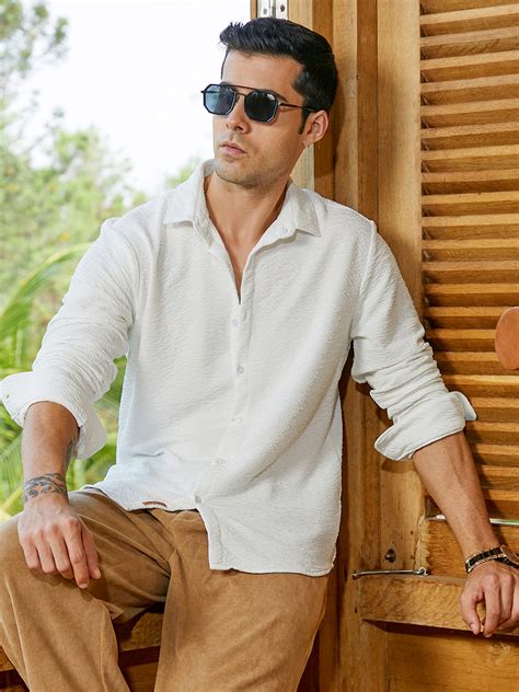 Rs. 899 | Campus Sutra Men's Cream White Surf-Tactile Shirt - Campussutra