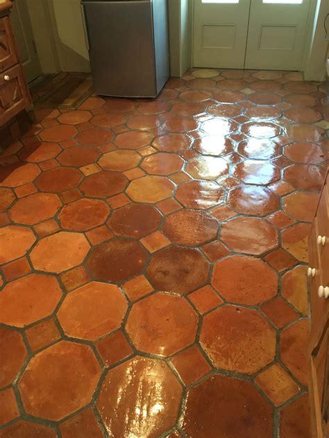 Terracotta Tiles – Cleaning and Sealing - Cleaning and Maintenance Tips ...