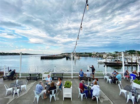 Fishermen's View Waterfront Seafood Restaurant Sandwich Marina - Cape ...