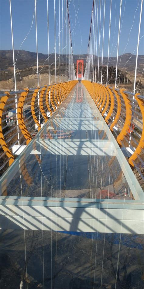 热烈祝贺2019年玻璃桥完工---山西阳泉玻璃吊桥 - 新闻中心 - 新乡市宏洋索桥设备有限公司