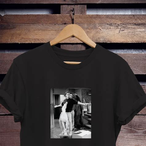 Bing T-shirt 的图像结果