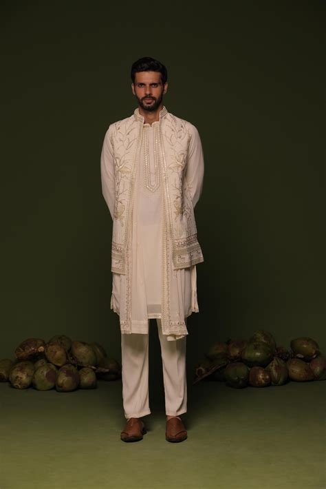 AARAV IVORY JACKET KURTA SET WITH DUPATTA – White Maison de Couture