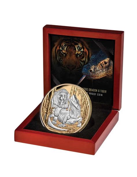 KOMODO DRAGON AND TIGER Apex Predators 5 Oz Silver Coin 10$ Niue 2022