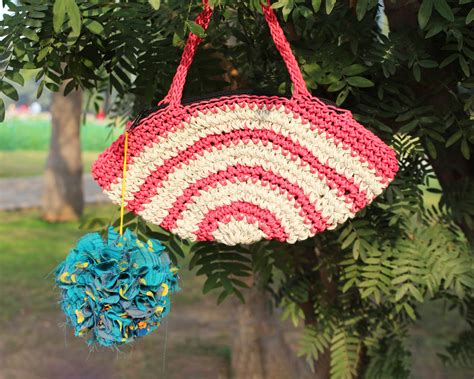 Striper Pouch Handbag – Itihasikala