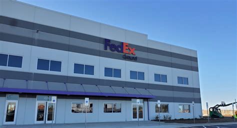 FedEx Opens New South Dallas Facility, Hiring 1,200 Employees – NBC 5 ...