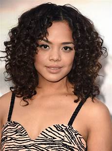 Summer Hairstyles For Curly Hair by Summer Hairstyles 2017 The Best Summer Haircuts For Every Summer Hairstyles For Curly Hair