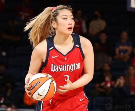 李梦WNBA总得分超苗立杰 成为登录WNBA中国女篮外线球员历史得分第一人_球天下体育