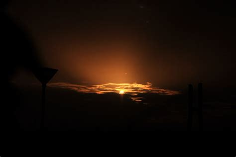 【冲破黎明前的黑暗摄影图片】江滩风光摄影_感觉_太平洋电脑网摄影部落