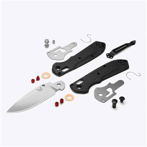 Benchmade Mini Freek 3 inch Folding Knife | Sportsman's Warehouse