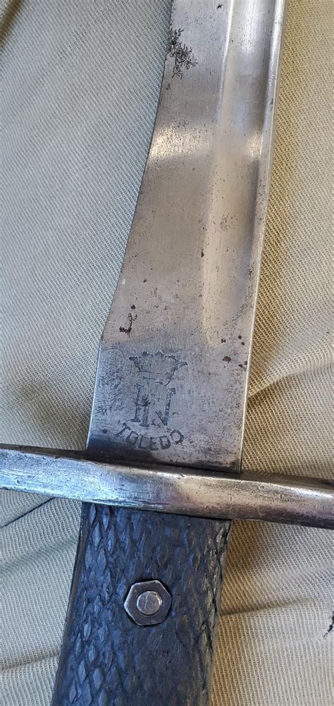 Just picked up this FN toledo bayonet for 10 bucks. Ofcourse I just ...