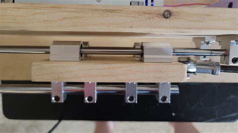 Deep fuck machine ride