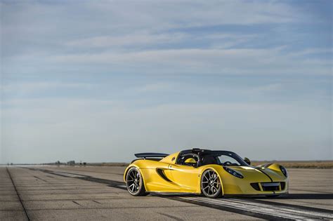 Hennessey Venom GT Spyder (2016) - pictures & information
