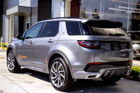 New 2020 Land Rover Discovery Sport HSE R-Dynamic Sport Utility in ...