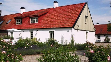STENROSGARDEN (Kivik) - Hostel Reviews, Photos, Rate Comparison ...