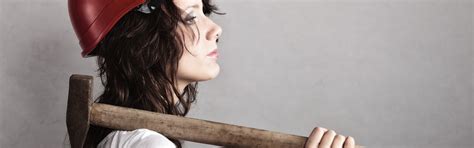 Download wallpaper woman, hammer, pearls, profile view, section ...