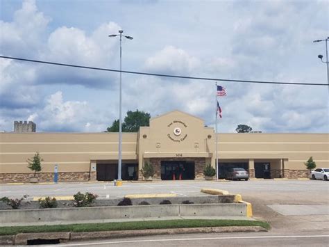 TRINI MENDENHALL COMMUNITY CENTER - Updated January 2025 - 1414 Wirt Rd ...