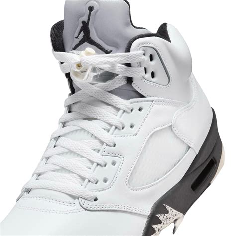 Air Jordan 5 White Black - Dec 2024 - DD0587-110 - KicksOnFire.com
