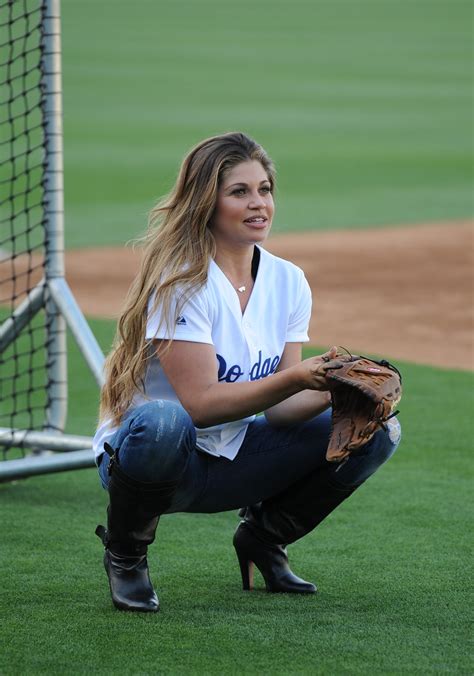'Boy Meets World' Icon Danielle Fishel Reveals Breast…