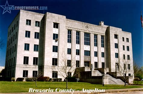 Brazoria County Courthouse | TexasCourtHouses.com