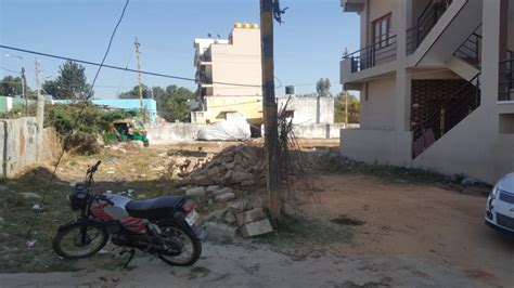 35X30 bbmp approved b khata site in byrathi,near mantri web city ...