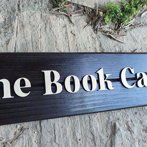 Library Sign 的图像结果