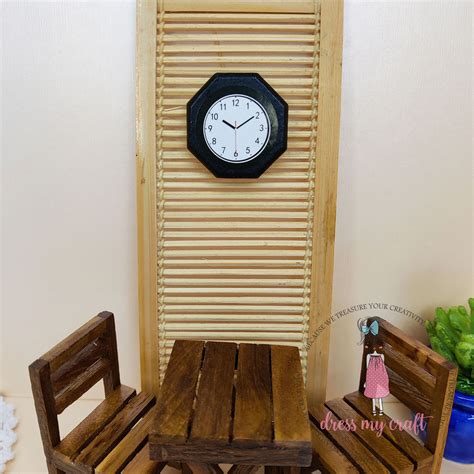 Miniature Wall Clock – CRAFTERS CORNER