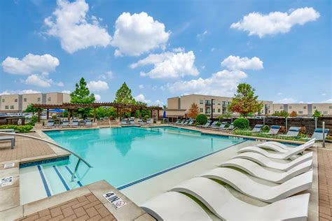 The Flats at Palisades Apartments in Richardson, TX