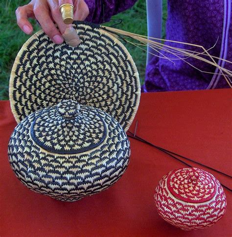 Materials Used in Native American Basket Weaving