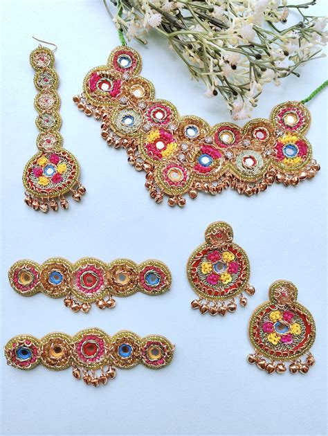 designer Handmade Green Haldi-Mehndi Floral Jewellery Set for Brides