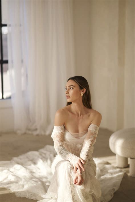 1752 by Martina Liana - Romantic Lace Fit and Flare Wedding Dress – The White Flower