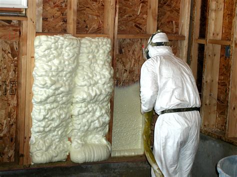 Best Spray Foam Insulation Installation in MA & RI | Anderson Insulation