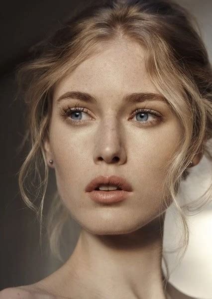 Philippine Urvois Fan Casting