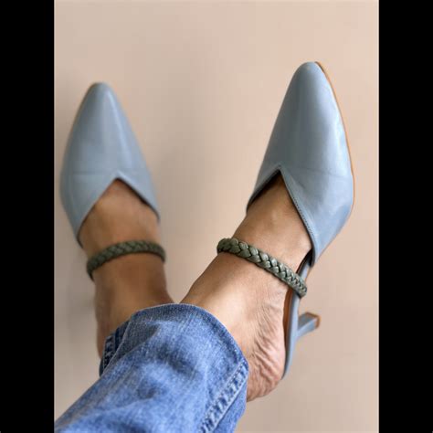 Braided Heels – Ek Agga