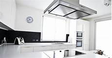 cucine in corian offerte cucine prezzi e arredamento della cucina top cucine in corian offerte cucine prezzi e arredamento della cucina top