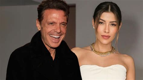 Se filtra el importante papel de Luis Miguel en la boda de su hija ...