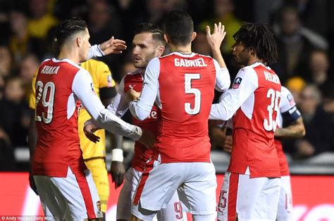 Vượt qua đội bóng nghiệp dư, Arsenal thẳng tiến vào tứ kết FA Cup